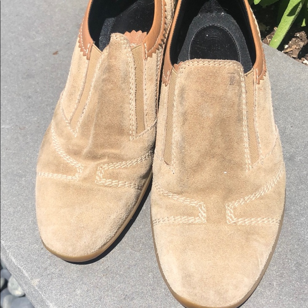 TOD’S Beige Suede Driving Shoes 38Eur. - Picture 5 of 8